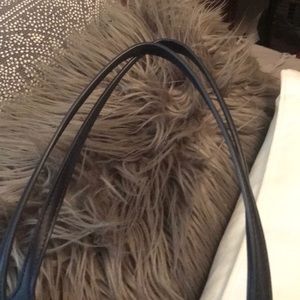 Tory Burch Bags - Authentic Tory Burch Ella Tote In Navy Tory Burch Bags - Authentic Tory Burch Ella Tote In Navy